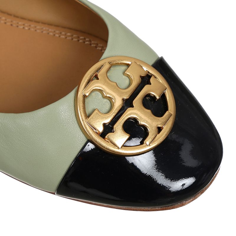 Sapatilha-Tory-Burch-Couro-e-Verniz-Bicolor-