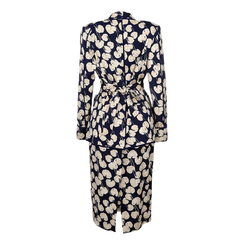 Conjunto-Diane-Von-Furstenberg-Estampado-Azul-Marinho-