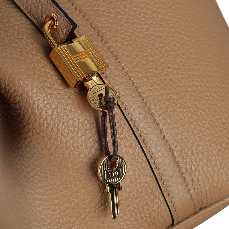 Bolsa-Hermes-Picotin-Lock-18-Couro-Bege