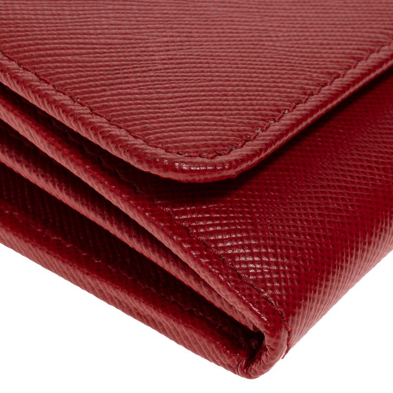 Carteira-Prada-Com-Alca-Saffiano-Vermelho-