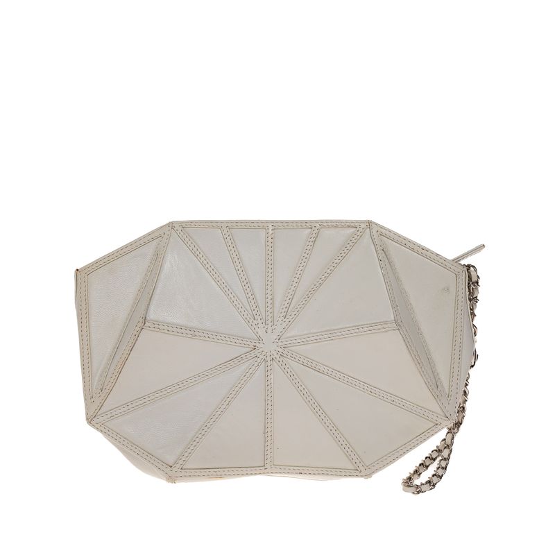 Clutch-Chanel-Spring-2012-Branca-