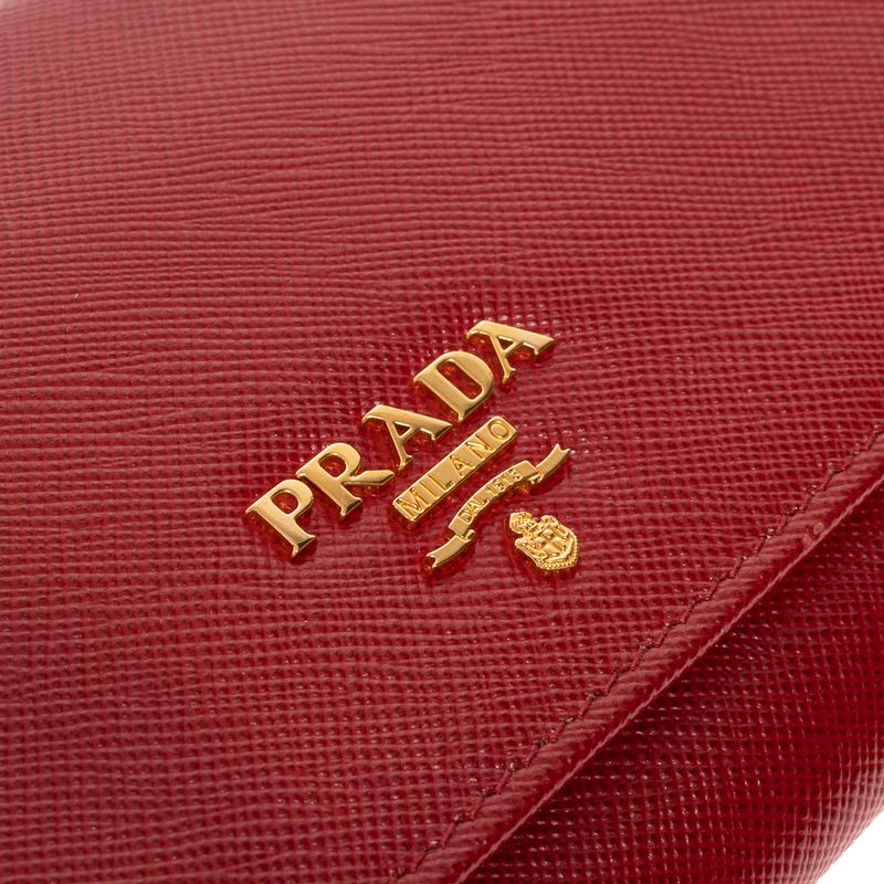 Carteira-Prada-Com-Alca-Saffiano-Vermelho-