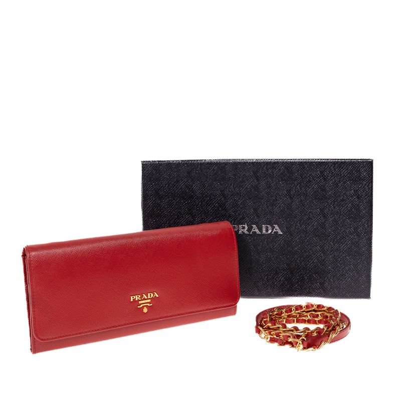 Carteira-Prada-Com-Alca-Saffiano-Vermelho-