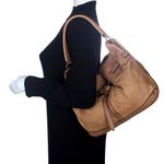 Bolsa-Burberry-Easton-Belted-Hobo-Bege