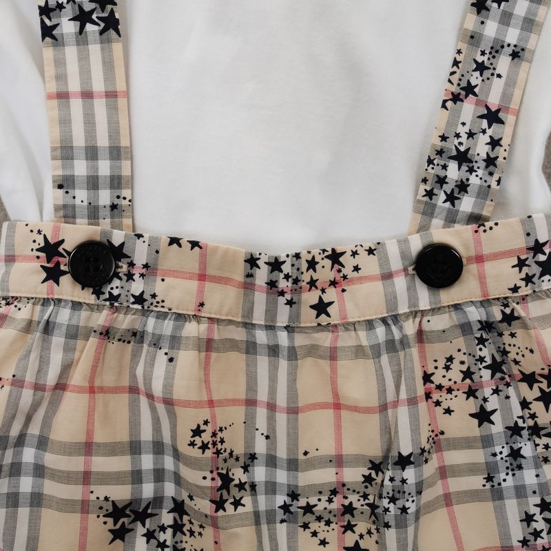 Conjunto-Burberry-Infantil-House-Check-e-Estrelas-