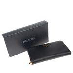 Carteira-Prada-Saffiano-Preta