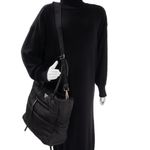 Bolsa-Prada-Tessuto-Puffer-Preta