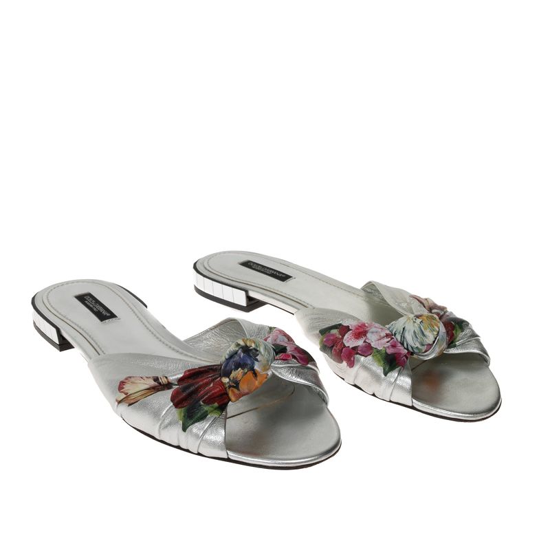 Rasteira-Dolce---Gabbana-Couro-Prateada-Floral