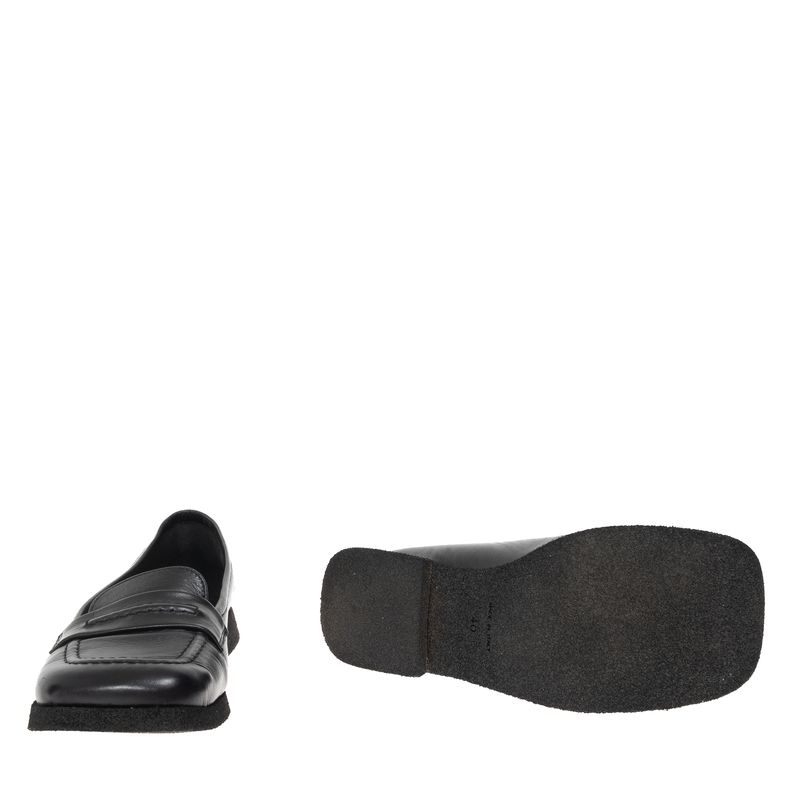 Mocassim-Gravitypope-Bico-Quadrado-Preto