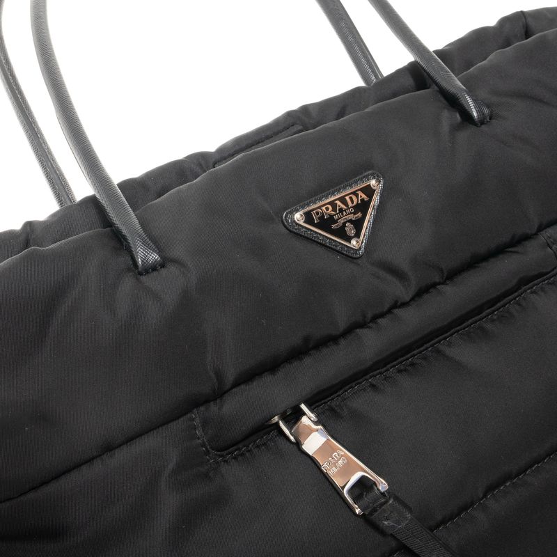Bolsa-Prada-Tessuto-Puffer-Preta