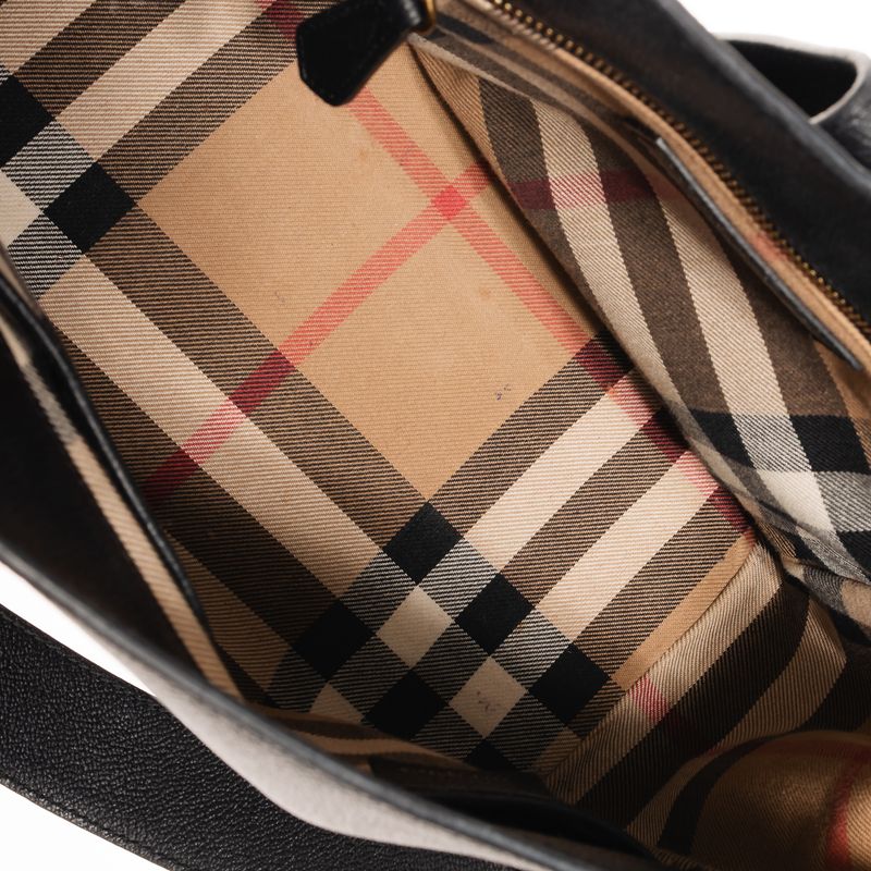 Bolsa-Burberry-Fivela-Couro-Preto