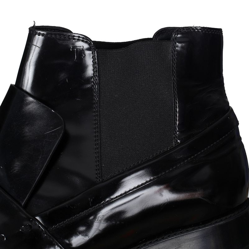 83810-Bota-Tods-Couro-Preto-7