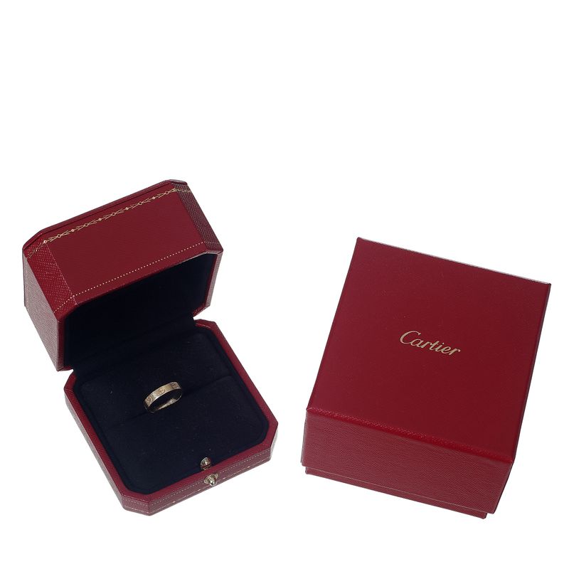 Pretty-New--303-