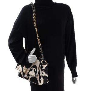 Bolsa Chanel 19 Flap Copacabana