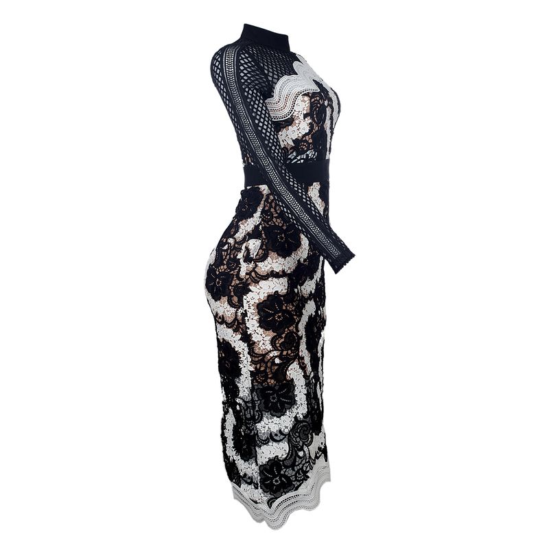 Vestido-Self-Portrait-Renda-Preto-e-Branco-