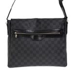 Bolsa-Louis-Vuitton-Messenger-District-Damier-Graphite