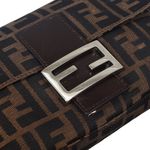 Bolsa-Fendi-Zucca-Baguette