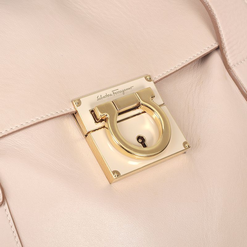 Bolsa-Salvatore-Ferragamo-Couro-Rosa-