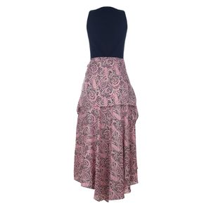 Vestido Maje Preto e Estampa Rosa