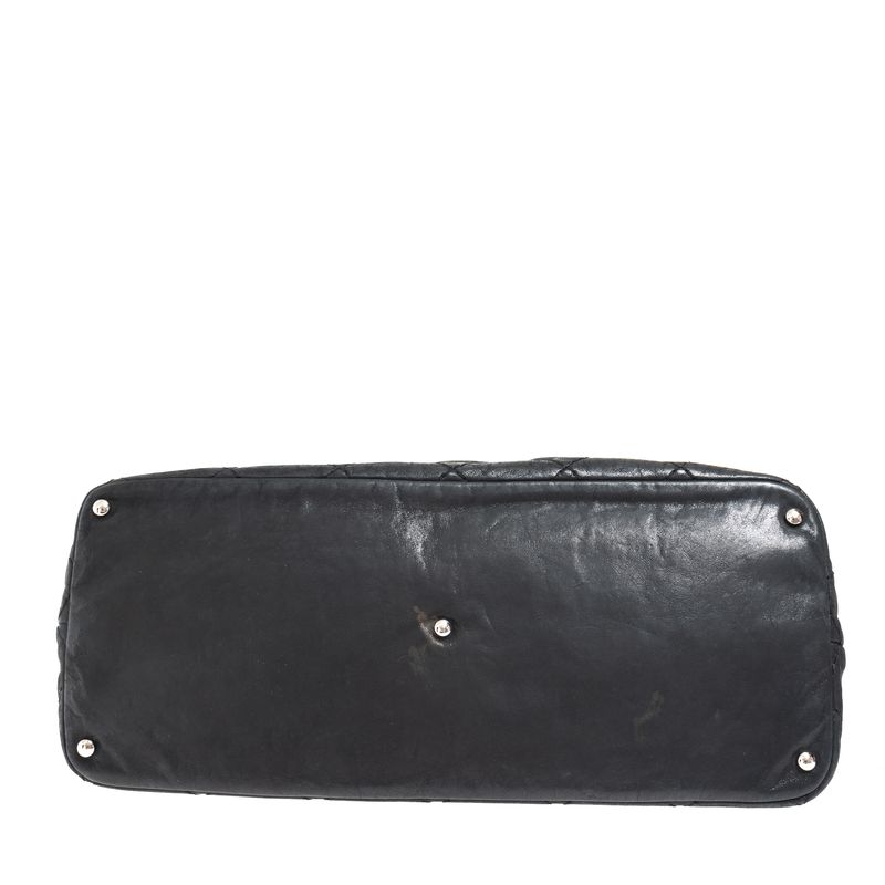 Bolsa-Chanel-Sea-Hit-Tote-Iridescent-Preta