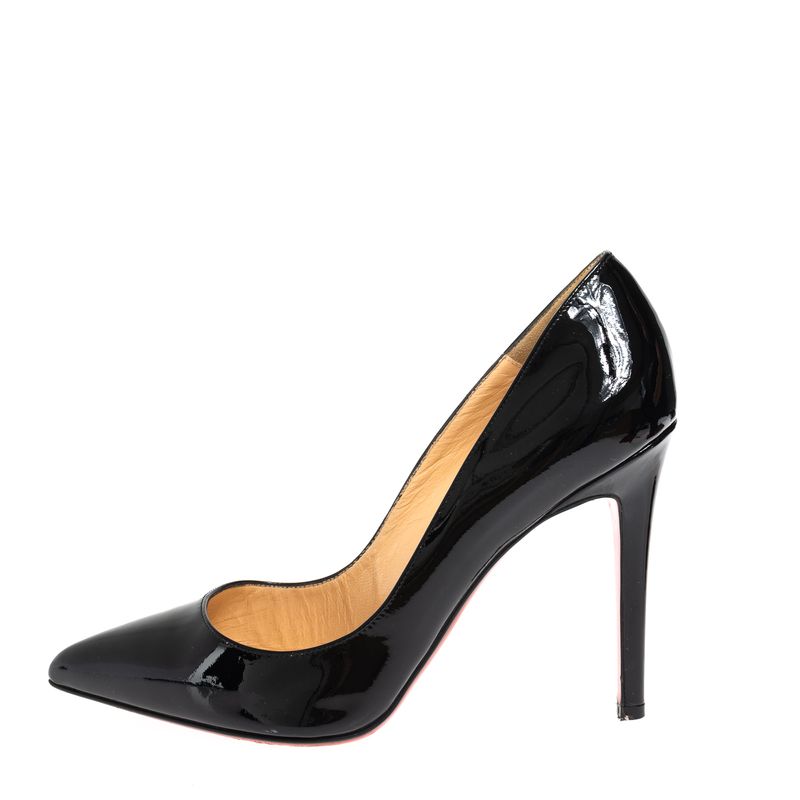 75664-Scarpin-Christian-Louboutin-Verniz-Preto-3