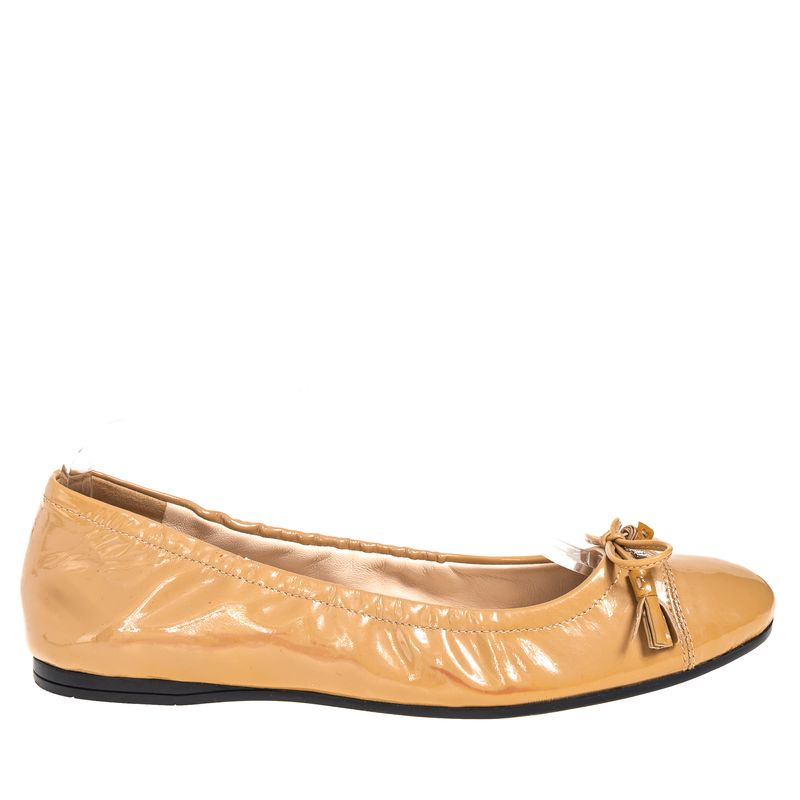 Sapatilha-Prada-Laco-Verniz-Bege
