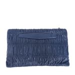 Bolsa-Clutch-Prada-Gaufre-Couro-Azul