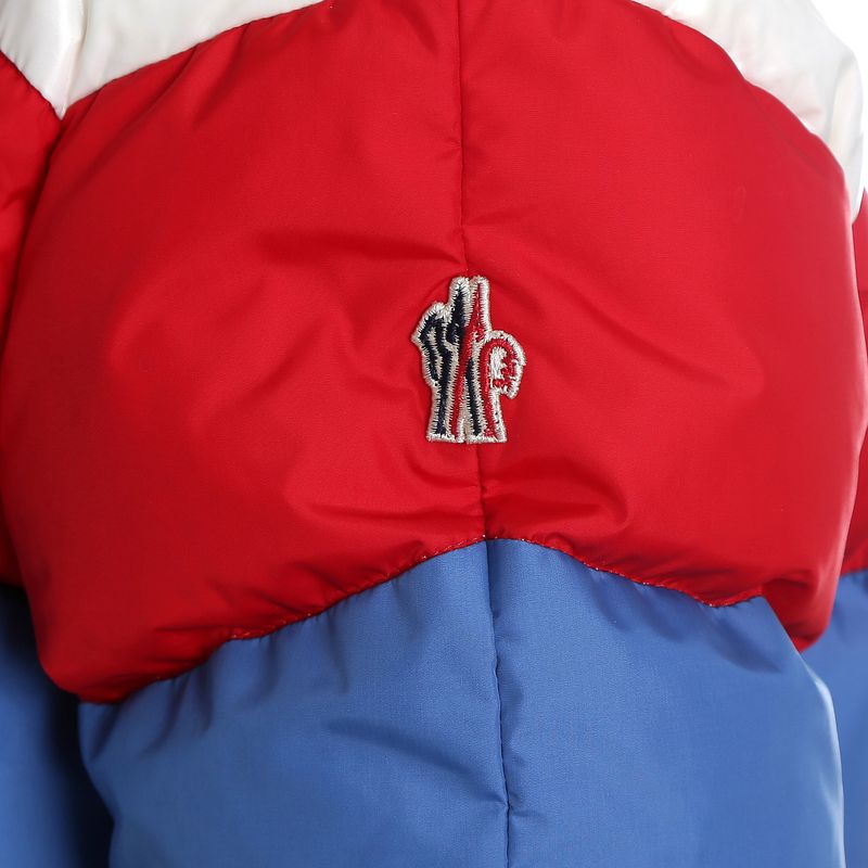Casaco-Moncler-Branco-Vermelho-e-Azul