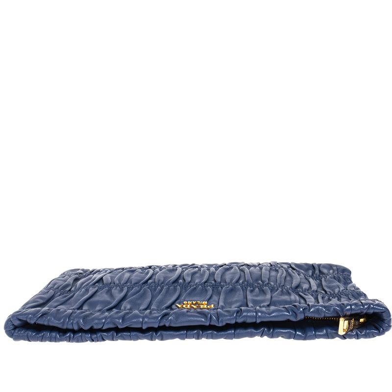 Bolsa-Clutch-Prada-Gaufre-Couro-Azul