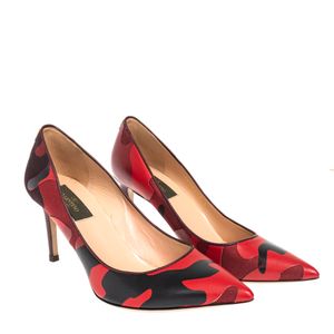 Scarpin Valentino Garavanni Camuflagem Vermelho
