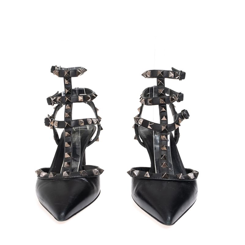 Scarpin-Valentino-Garavani-Rockstud-Preto