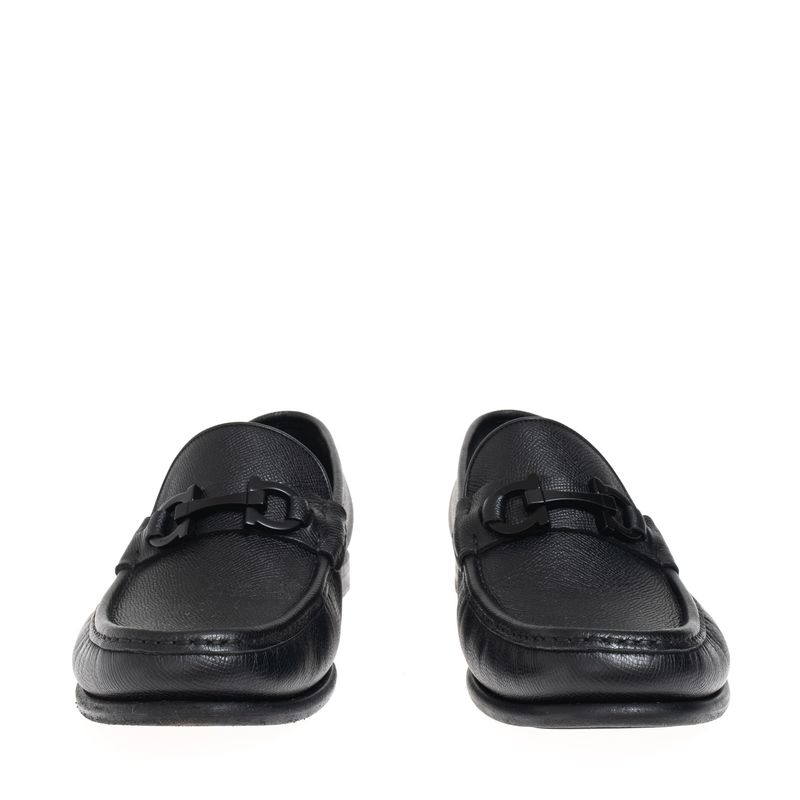 Mocassim-Salvatore-Ferragamo-Gancini-Couro-Preto