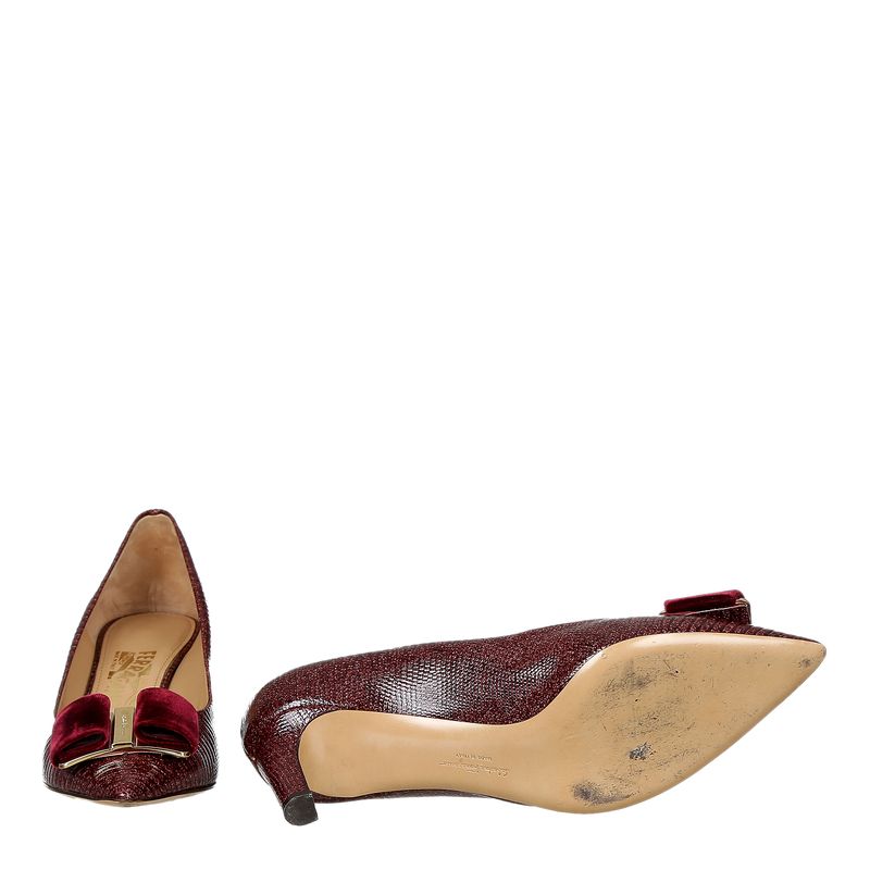 Scarpin-Salvatore-Ferragamo-Couro-e-Veludo-Vinho-