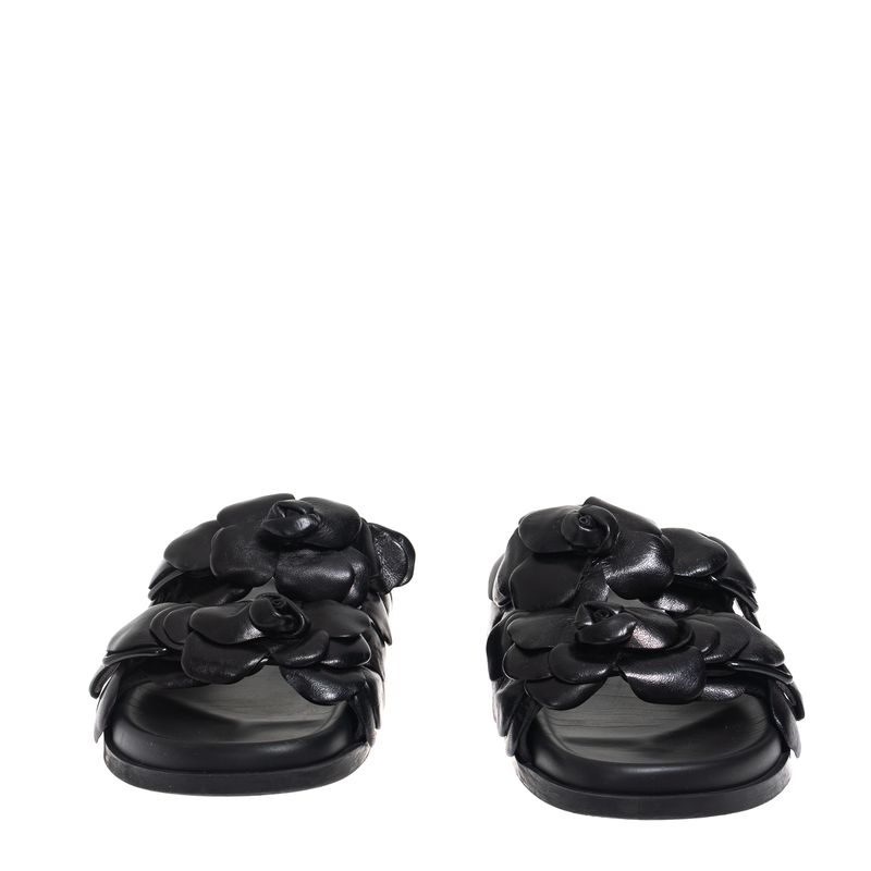 Rasteira-Valentino-Garavani-Rosas-Couro-Preto