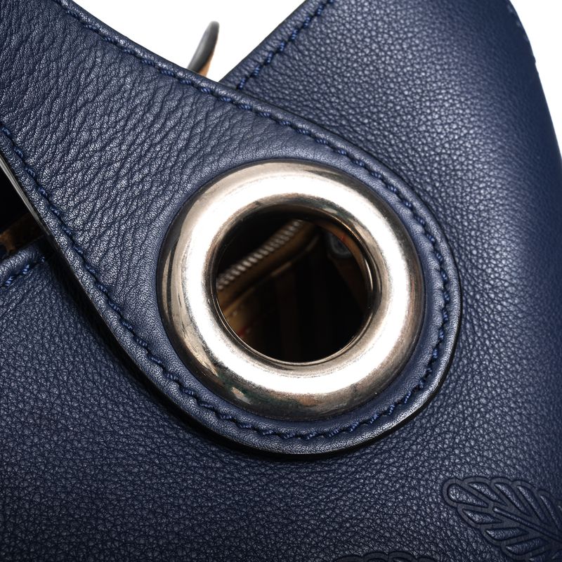 Bolsa-Burberry-Logo-Couro-Azul
