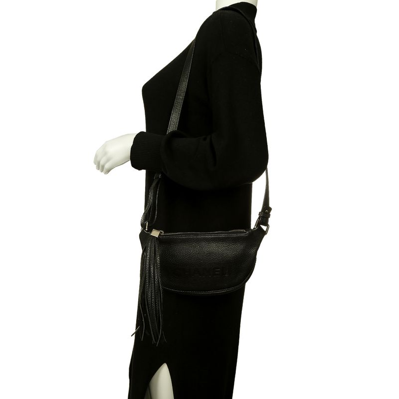 Pochete-Chanel-Couro-Preto-