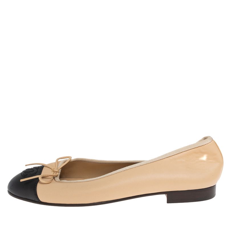 Sapatilha-Chanel-CC-Cap-Bicolor