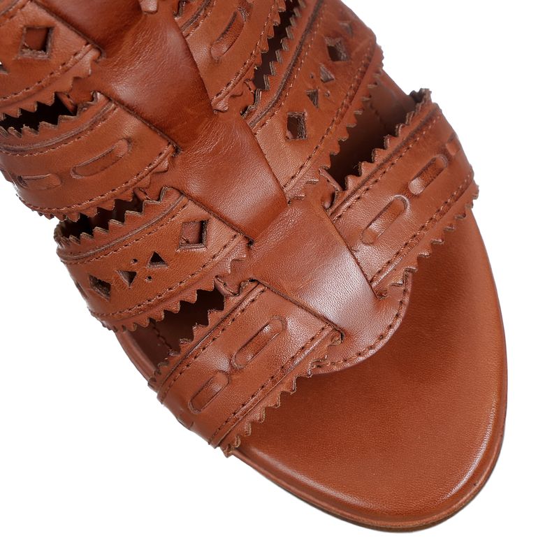 Sandalia-Tods-Couro-Marrom