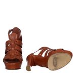 Sandalia-Tods-Couro-Marrom