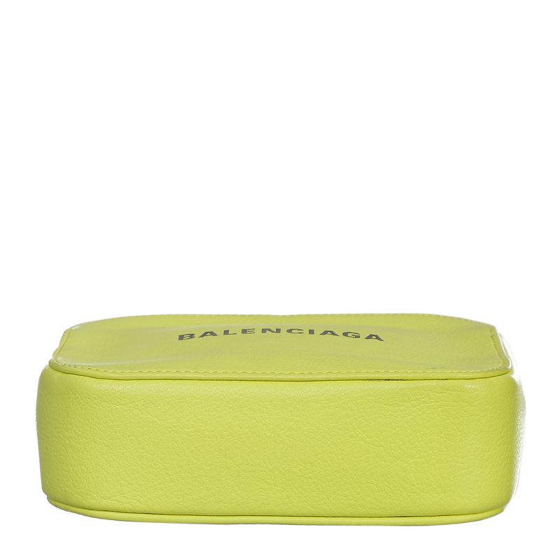 Bolsa-Balenciaga-Everyday--Couro-Amarela