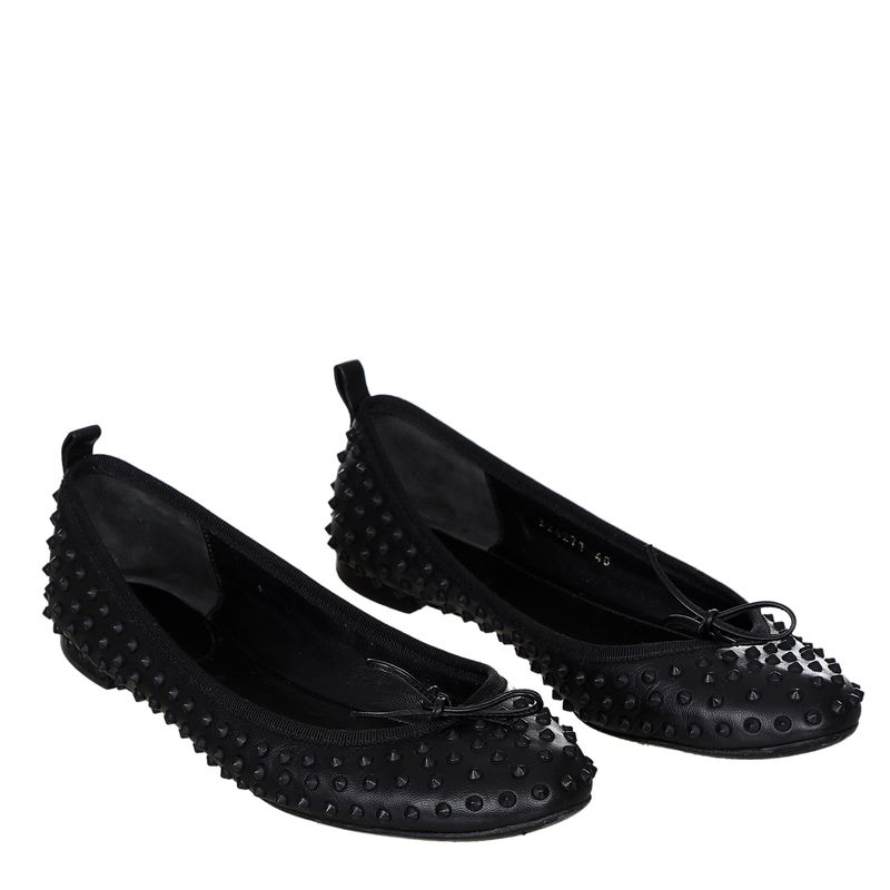 Sapatilha-Gucci-Couro-Preto-e-Spikes-