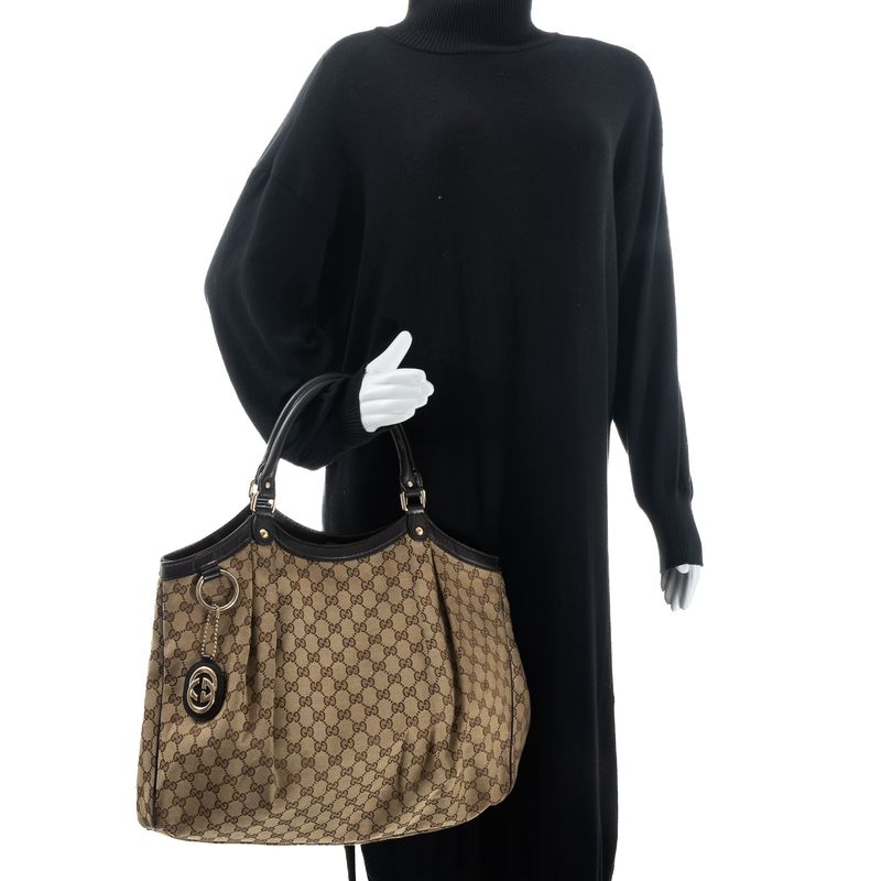 Bolsa-Gucci-Sukey-GG-Canvas