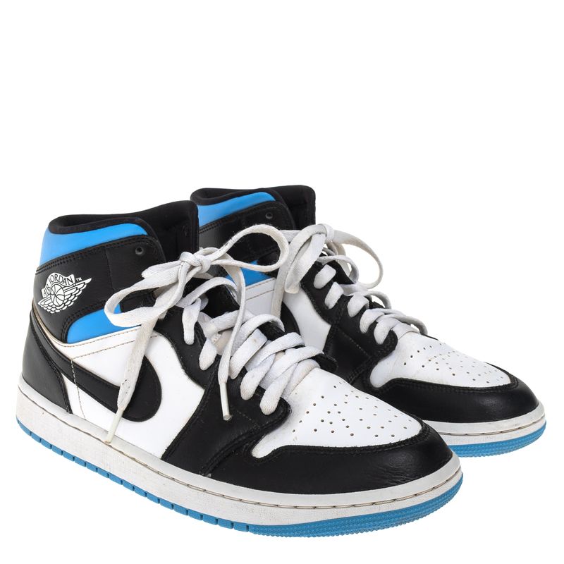 Tenis-Nike-Air-Jordan-1-High-Preto-Azul-e-Branco
