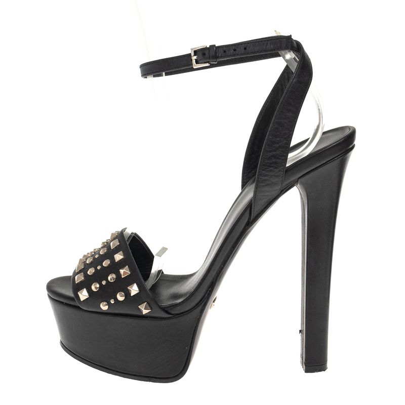 Sandalia-Gucci-Plataforma-e-Studs-Preta