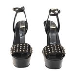 Sandalia-Gucci-Plataforma-e-Studs-Preta