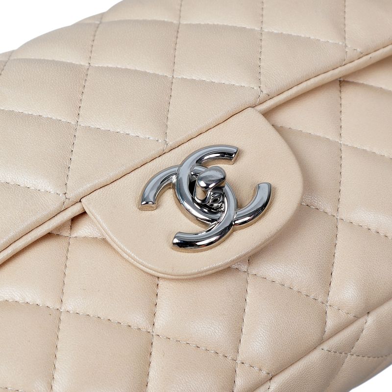 Bolsa-Chanel-Lambskin-Bege