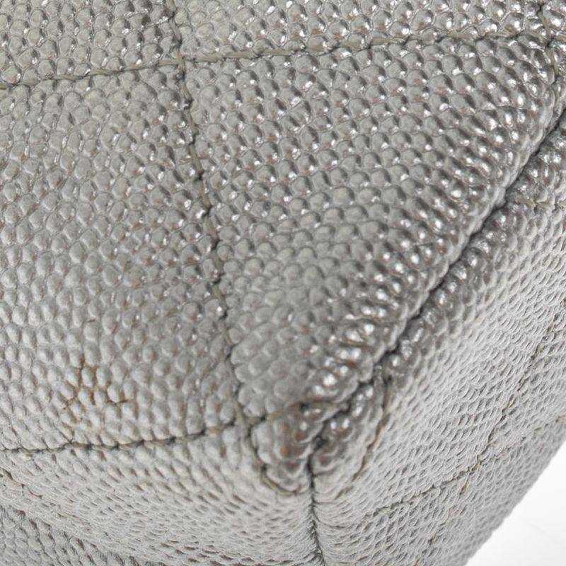 Bolsa-Chanel-Micro-Top-Handle-Caviar-Prateada