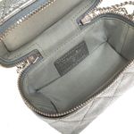 Bolsa-Chanel-Micro-Top-Handle-Caviar-Prateada