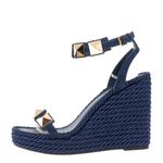 Sandalia-Valentino-Garavani-Anabela-Rockstud-Azul