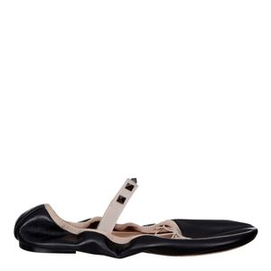 Sapatilha Valentino Studs e Couro Preto